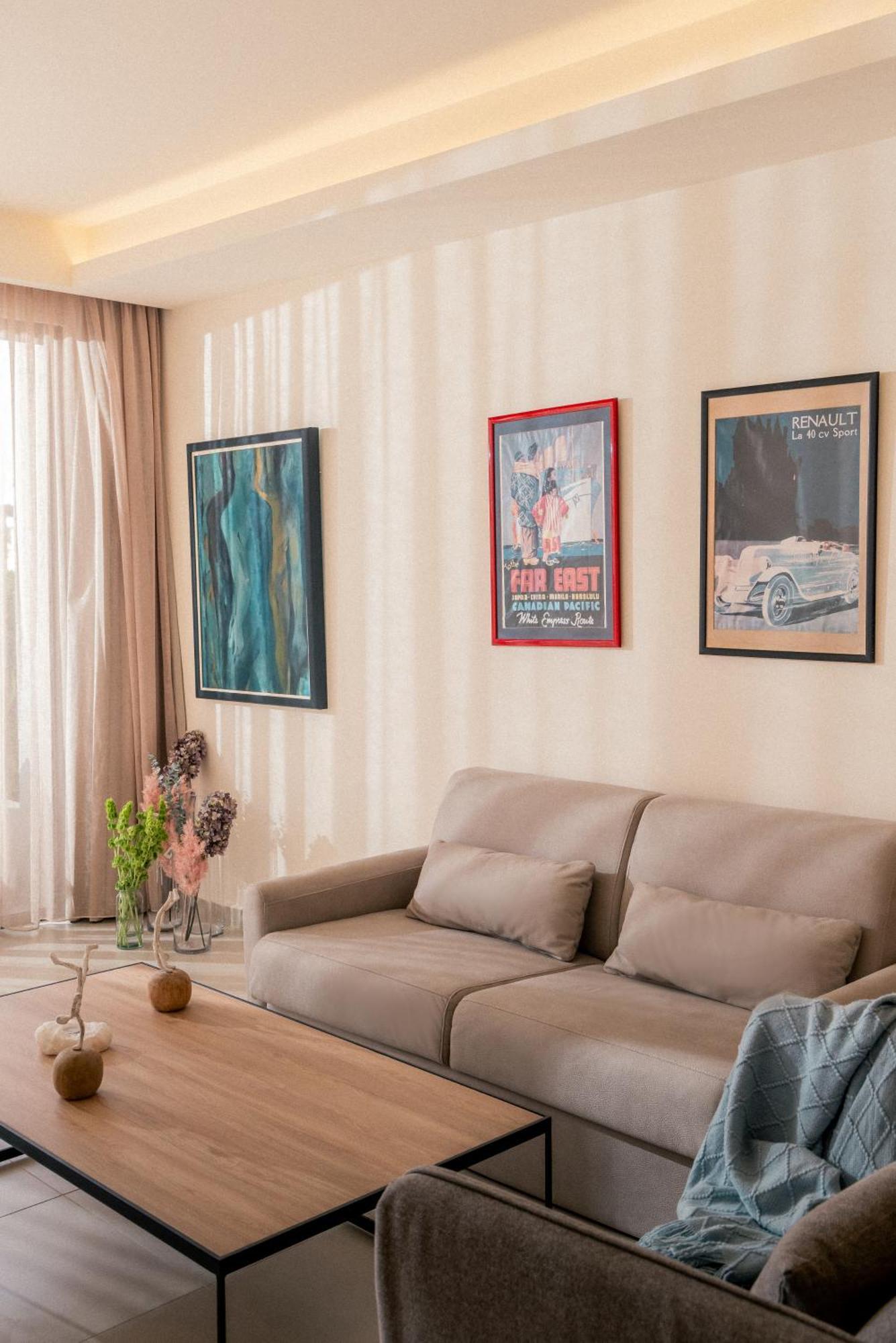 Hotel Saint Georges Beirut Al Marfa' Esterno foto