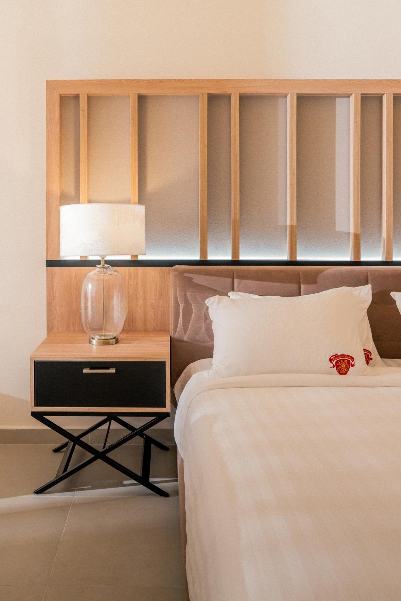 Hotel Saint Georges Beirut Al Marfa' Esterno foto