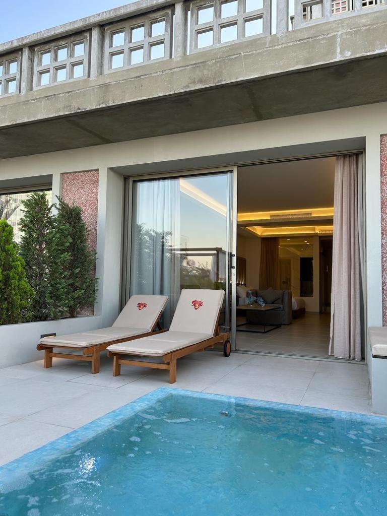 Hotel Saint Georges Beirut Al Marfa' Esterno foto